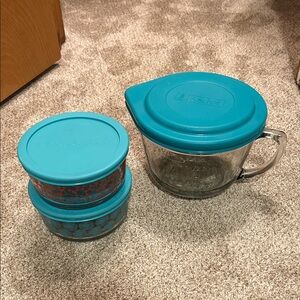 Glass containers
